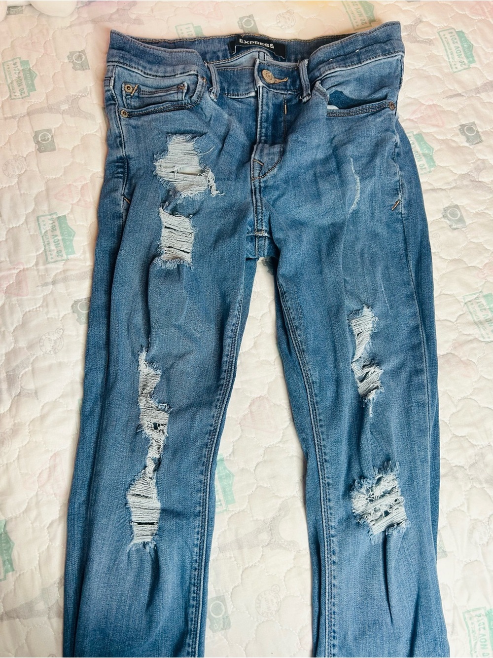 Express Women's Light Blue Distressed Skinny Jeans